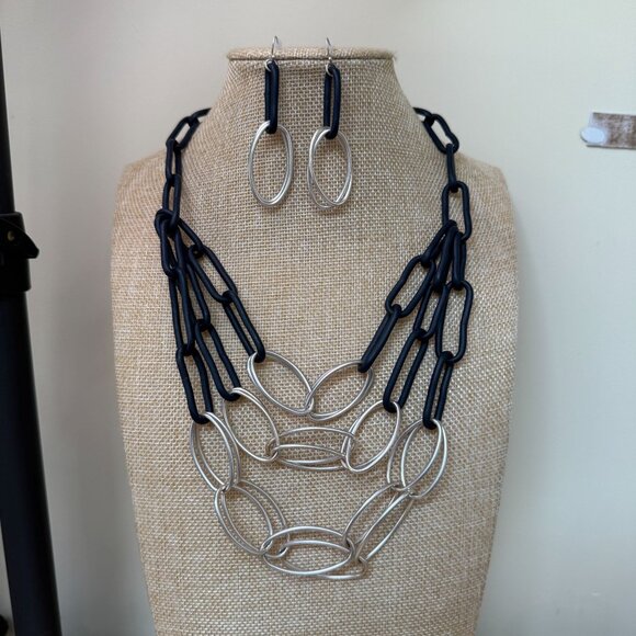 Chico's Layered Silver & Black Oval Link Necklace Earring Set, Statement, Biker - Picture 5 of 9
